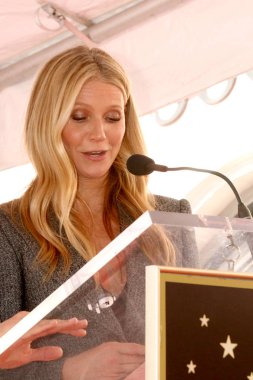 Los Angeles - 4 Aralık: Gwyneth Paltrow Hollywood Walk of Fame 4 Aralık 2018 tarihinde Los Angeles, Ca üzerinde Ryan Murphy Star töreninde