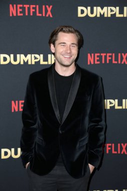 Los Angeles - Aralık 6: Luke Benward, 