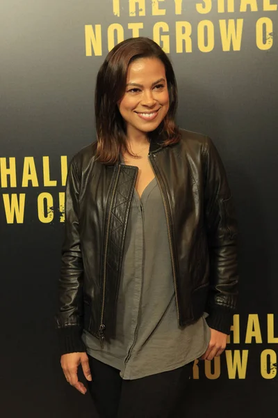 Los Angeles Dec Toni Trucks Alla Premiere Shall Grow Old — Foto Stock