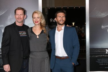 Los Angeles - Aralık 10: Stacy Poitras, Alison Eastwood, Scott Eastwood Village Theater üzerinde 10 Aralık 2018 yılında Westwood, Ca 