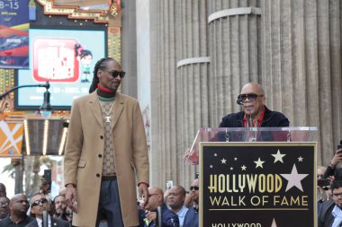Los Angeles - Kasım 19: Snoop Dogg, Quincy Jones Hollywood Walk of Fame 19 Kasım 2018 tarihinde Los Angeles, Ca üzerinde Snoop Dogg yıldızı töreninde