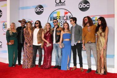 Los Angeles - Ekim 9: Jared Hampton, Tripp Howell, Brandon Lancaster, Chandler Baldwin, Eric Steedly, Lanco, Los Angeles, Ca 9 Ekim 2018 üzerinde Microsoft Theater 2018 Amerikan Müzik Ödülleri'nde konuklar