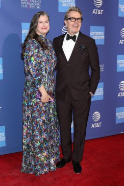 Palm Springs - Jan 17: Gisele Schmidt, Palm Springs Kongre Merkezi'nde üzerinde 17 Ocak 2019 Palm Springs, Ca 30 Palm Springs Uluslararası Film Festivali Ödülleri Töreni'nde Gary Oldman