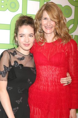 Los Angeles - Ocak 6: Jaya Harper, Beverly Hills, Ca 6 Ocak 2019 tarihinde Beverly Hilton Otel 2019 Hbo yazı altın küre partide Laura Dern