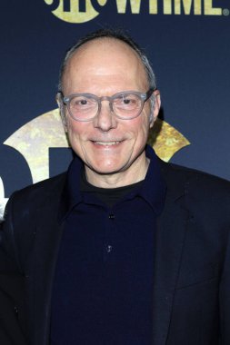 Los Angeles - Jan 5: Michael Tolkin Showtime altın küre adayları şenlikte Sunset Tower Hotel, 5 Ocak 2019 tarihinde West Hollywood, Ca