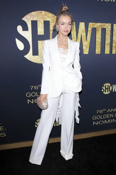 Los Angeles - Jan 5: Natali Yura Showtime altın küre adayları şenlikte Sunset Tower Hotel, 5 Ocak 2019 tarihinde West Hollywood, Ca