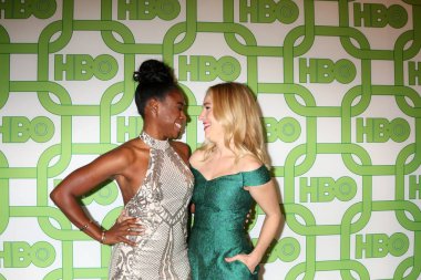 Los Angeles - Ocak 6: Kirby Howell-Baptiste, Beverly Hills, Ca 6 Ocak 2019 tarihinde Beverly Hilton Otel 2019 Hbo yazı altın küre partide Sarah Goldberg