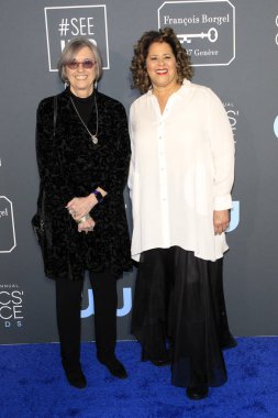 Los Angeles - 13 Ocak: Kristi Zea, Anna Deavere Smith eleştirmenler Choice Ödülleri'nde 13 Ocak 2019 Barker askıda Santa Monica, Ca de