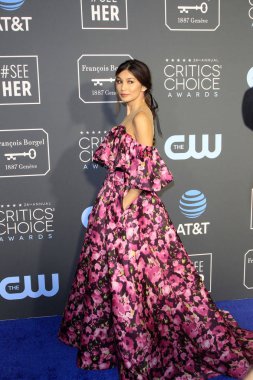 Los Angeles - 13 Ocak: Gemma Chan Santa Monica, Ca Barker askı üzerinde 13 Ocak 2019, eleştirmenler Choice Ödülleri'nde