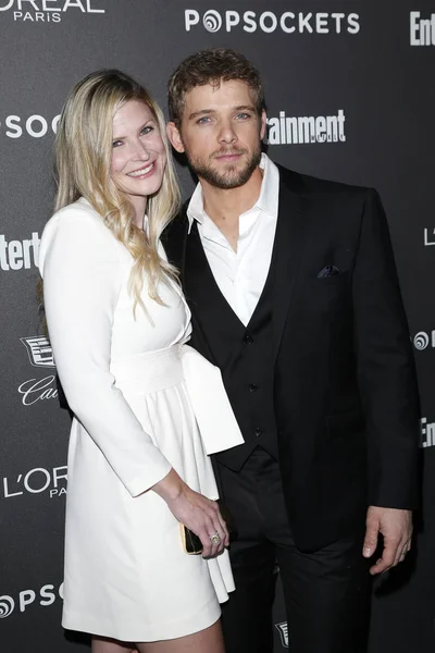 Los Angeles Jan Lexi Murphy Max Thieriot Vid Entertainment Weekly — Stockfoto