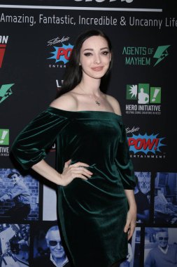 Los Angeles - 30 Ocak: Emma Dumont Excelsior adlı! Stan Lee, Tcl Çin Tiyatrosu IMAX kutlamaları 30 Ocak 2019 tarihinde Los Angeles, Ca