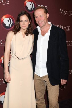 Los Angeles - 1 Şubat: Ruth Wilson, Ian Glen başyapıt fotoğraf çağrısında Langham Huntington Hotel'in 1 Şubat 2019 tarihinde Pasadena, Ca