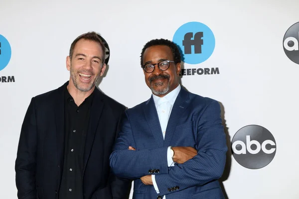 Los Angeles Február Bryan Callen Tim Meadows Disney Abc Televízió — Stock Fotó