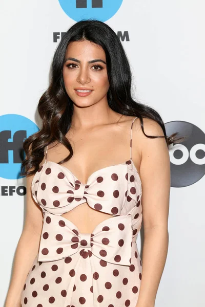 Los Angeles Şubat Emeraude Toubia Disney Abc Televizyon Kış Basın — Stok fotoğraf