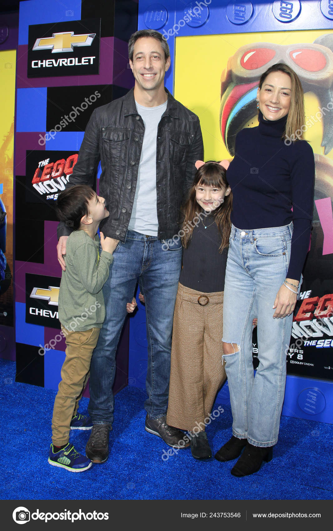 Los Angeles Feb Dean Saliman Justin Saliman Stella Saliman Bree – Stock  Editorial Photo © Jean_Nelson #243753546
