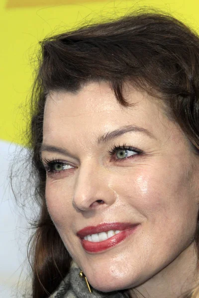 Los Angeles Feb Milla Jovovich Lego Filmen Den Andra Delen — Stockfoto