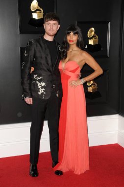 Los Angeles - Şubat 10: James Blake, Jameele Jamil üzerinde 10 Şubat 2019 alan Staples Center Los Angeles, Ca da 61 Grammy Ödülleri'nde