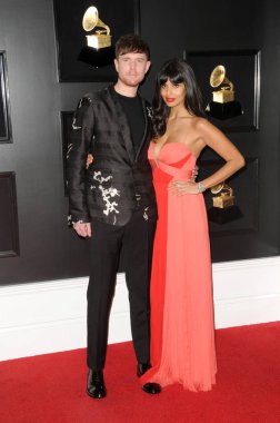 Los Angeles - Şubat 10: James Blake, Jameele Jamil üzerinde 10 Şubat 2019 alan Staples Center Los Angeles, Ca da 61 Grammy Ödülleri'nde