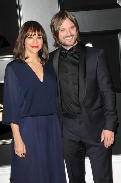 Los Angeles Feb Rashida Jones Alan Hicks Grammy Awards 61St — Fotografia de Stock