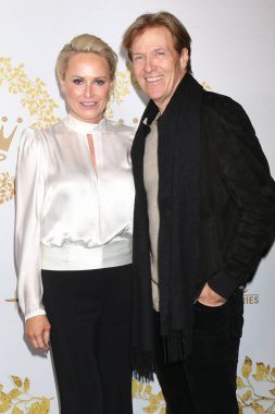 Los Angeles - 9 Şubat: Josie Bissett, Jack Wagner 9 Şubat 2019 turnuva şirketten Pasadena, Ca Hallmark kış 2019 Tca etkinlikte