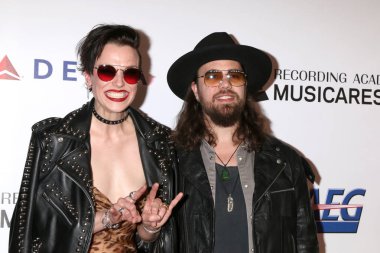 Los Angeles - 8 Şubat: Lzzy Hale, Joe Hottinger, Halestorm, Los Angeles, Ca 8 Şubat 2019 tarihinde La Kongre Merkezi'nde yıl Gala Musicares kişi