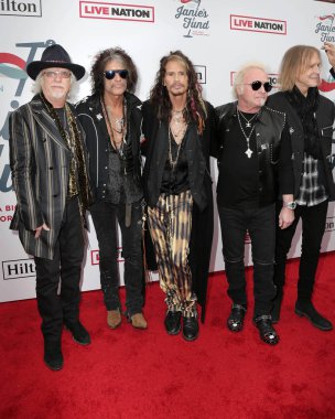 Los Angeles - Şubat 10: Brad Whitford, Joe Perry, Joey Kramer, Tom Hamilton, Steven Tyler, Aerosmith, 2019 Steven Tyler'ın Grammy ile ilgilenen parti Raleigh Studios adlı 10 Şubat 2019 Los Angeles, Ca