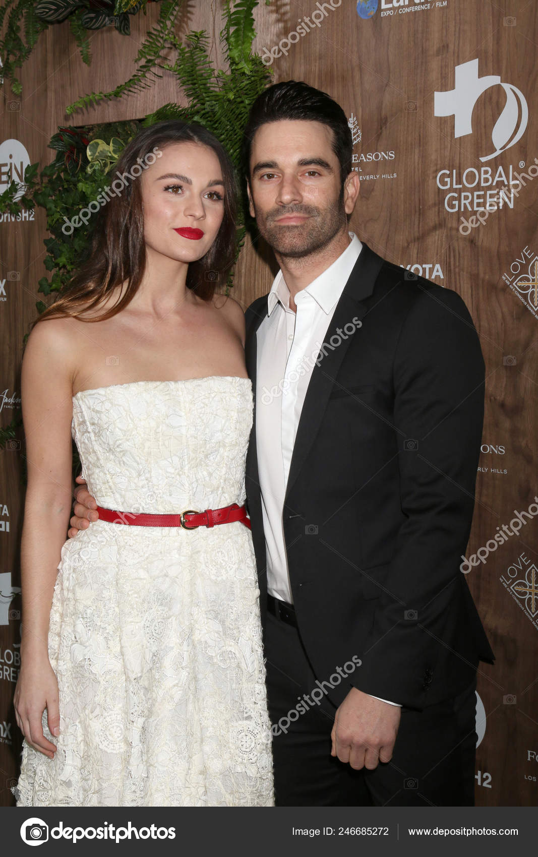 Los Angeles Feb Sophie Skelton Jeff Gum Global Green 19 Stock Editorial Photo C Jean Nelson Los Angeles Feb Sophie Skelton Jeff Gum Global Green 19 Stock Editorial Photo C Jean Nelson