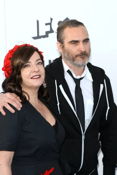 Los Ángeles Feb Lynne Ramsay Joaquin Phoenix Los Premios Film — Foto de Stock