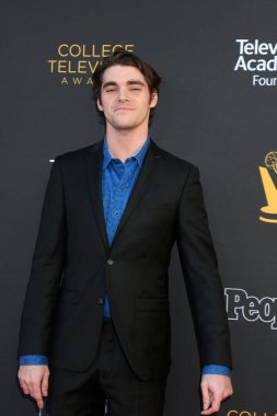 39 üniversite televizyon Ödülleri