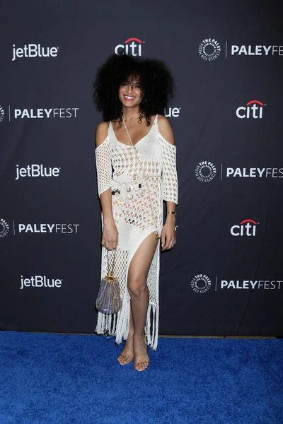 Los Angeles Lar Indya Moore Paleyfest Pose Event Dolby Theater – stockfoto
