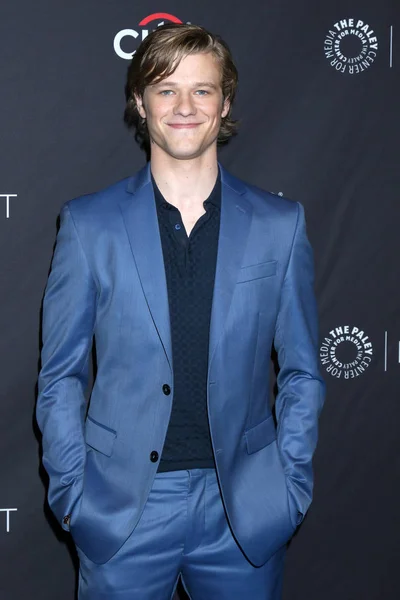 Los Angeles Mar Lucas Till Paleyfest Hawaii Five Macgyver Magnum — Stockfoto