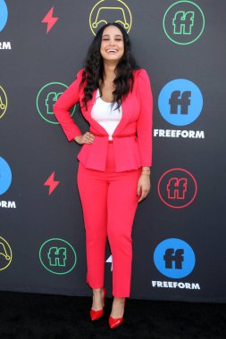 2 yıllık serbest form Zirvesi