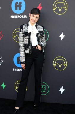 2 yıllık serbest form Zirvesi