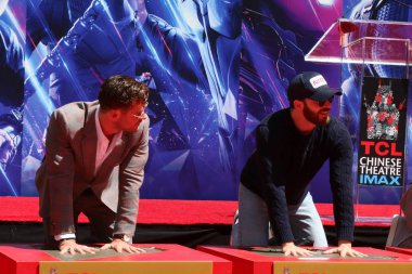 Avengers Cast Üyeleri El Yazısı Töreni