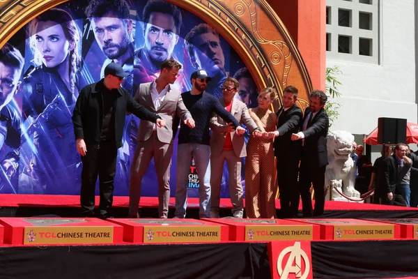 Avengers Cast medlemmar handprint ceremoni — Stockfoto