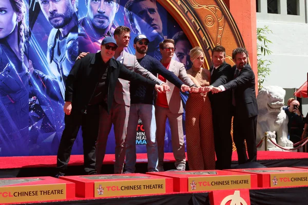 Avengers Cast medlemmar handprint ceremoni — Stockfoto