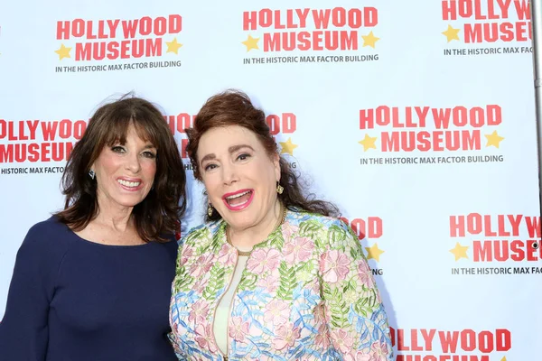 Lucille Ball Lobi Ödeme Resepsiyonu