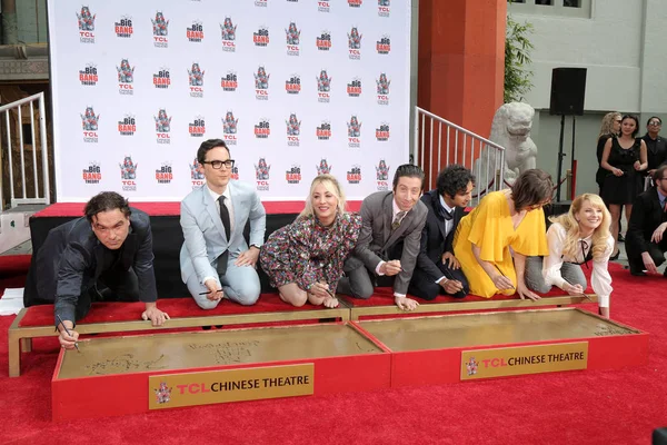 "The Big Bang Theory "Handprint Ceremony — стоковое фото