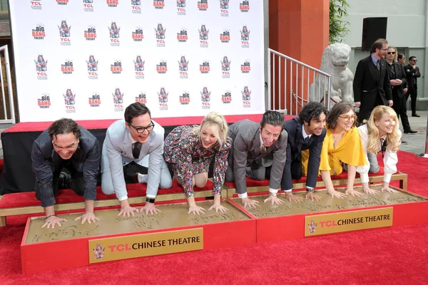 "The Big Bang Theory "Ceremonia amprentei de mână — Fotografie, imagine de stoc