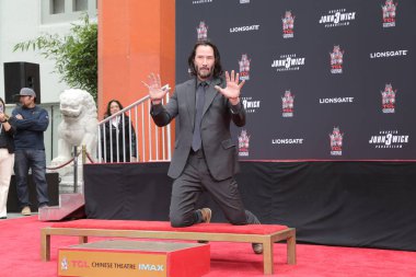 Keanu Reeves Hand and Foot Print Ceremony clipart