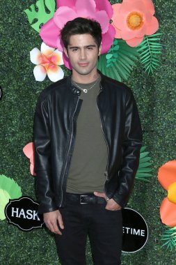 Ömür Boyu Tv Yaz Luau