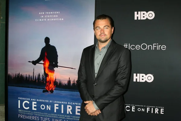 "Ice on Fire "HBO Premiere — стоковое фото