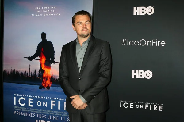 "Ice on Fire "HBO Premiere — стоковое фото