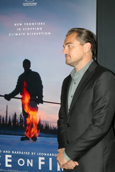 "LED na ohni "HBO Premiere — Stock fotografie