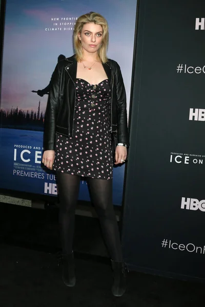 "Hielo en llamas "HBO Estreno —  Fotos de Stock