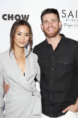 Bir Neden Başlatmak için Saint Modern Prayer Mumlar