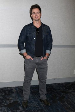 cesur ve güzel fan kulüp Öğle Yemeği