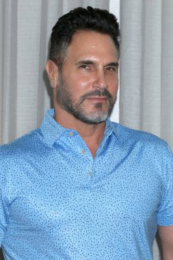 cesur ve güzel fan kulüp Öğle Yemeği