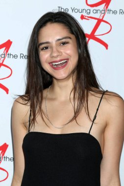 Young ve Huzursuz Hayran Kulübü Yemeği