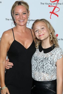 Young ve Huzursuz Hayran Kulübü Yemeği